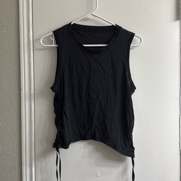 Lululemon Cinch it Up Tank Top ~ Black~ size 6 - Picture 6 of 12